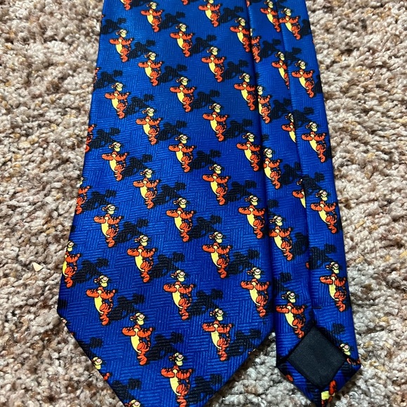 Disney Necktie Pooh Tigger and His Shadow Blue - Picture 2 of 10